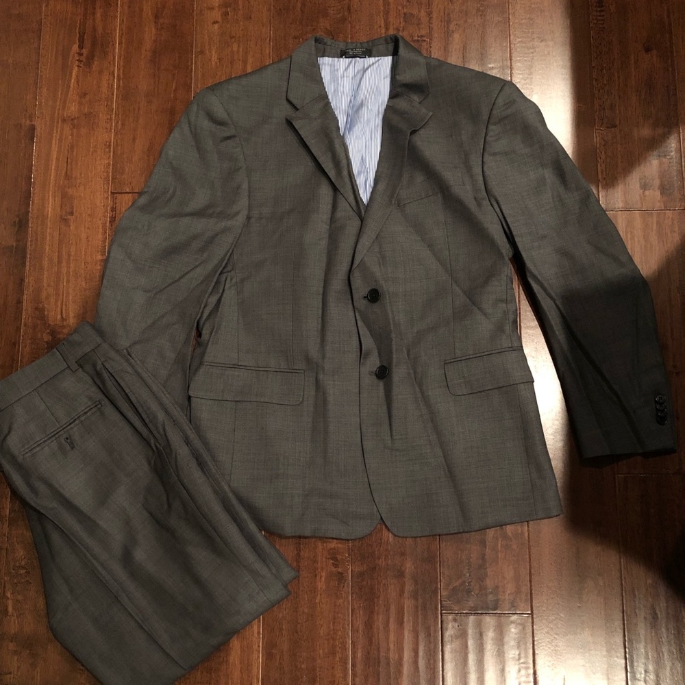 Tommy Hilfiger Gray Suit